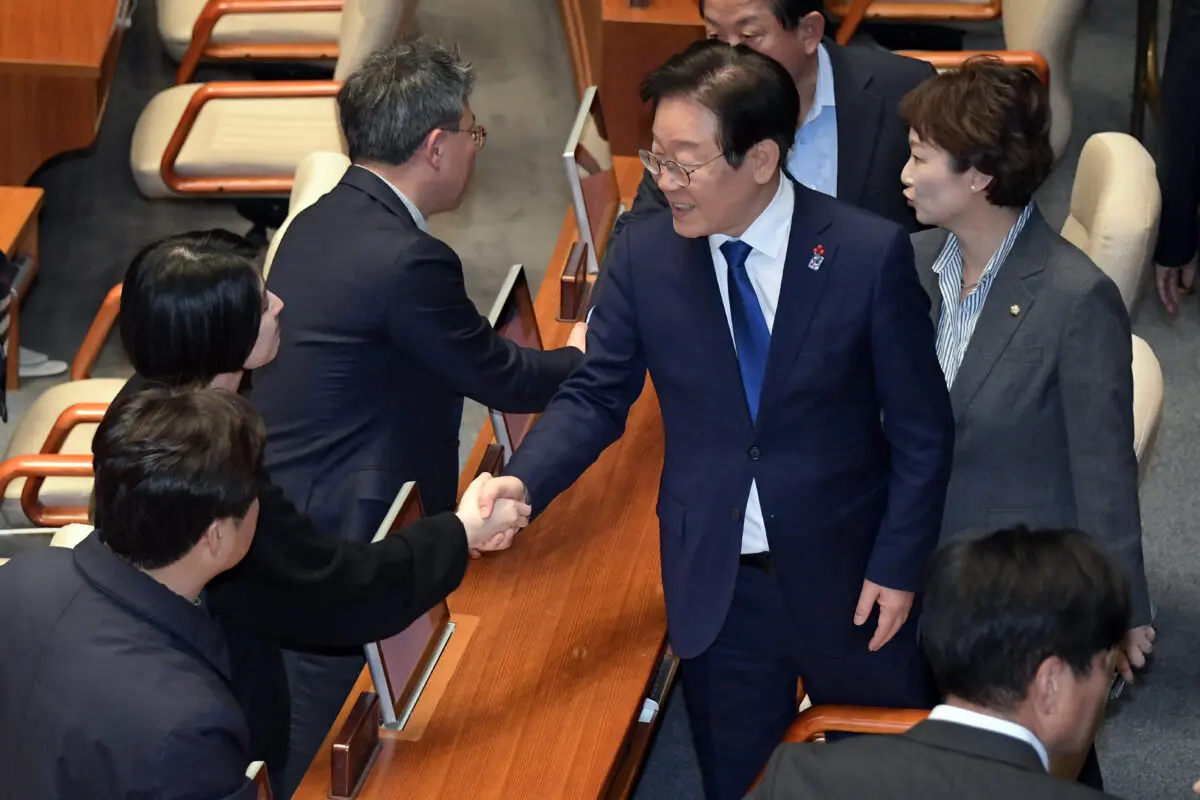 野, 尹압박 최고조…”軍 동원해 내란죄, 오늘중 탄핵안 발의”(종합)