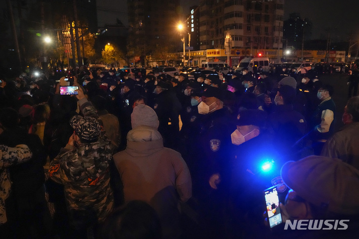 美백악관, 中 시위 겨냥 “모두가 평화시위 권리 있어”