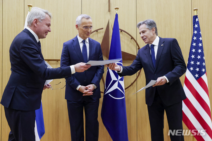 핀란드, 나토 공식 가입 절차 완료…31번째 회원국