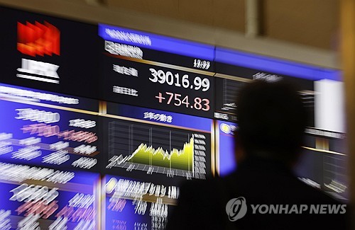 日증시 최고치 경신 불구 온기확산 ‘글쎄’…”해외투자자가 주도”