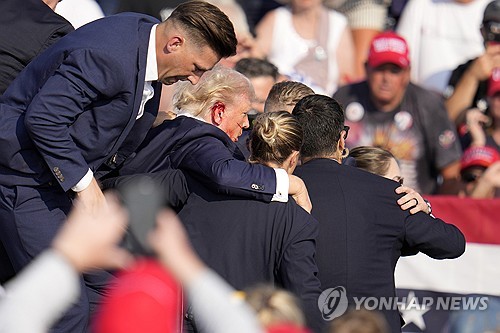 美 대선 판도 바꿀 사진…퓰리처상 받은 사진기자가 찍어